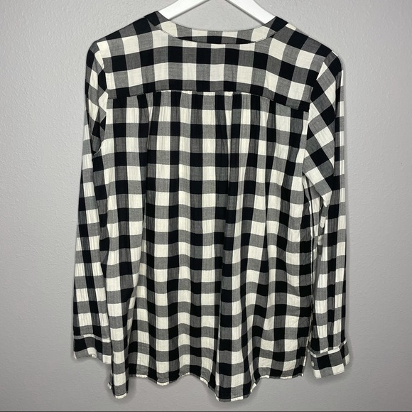 Loft Gingham Checkered Popover Hidden Button Down Shirt - Picture 2 of 4